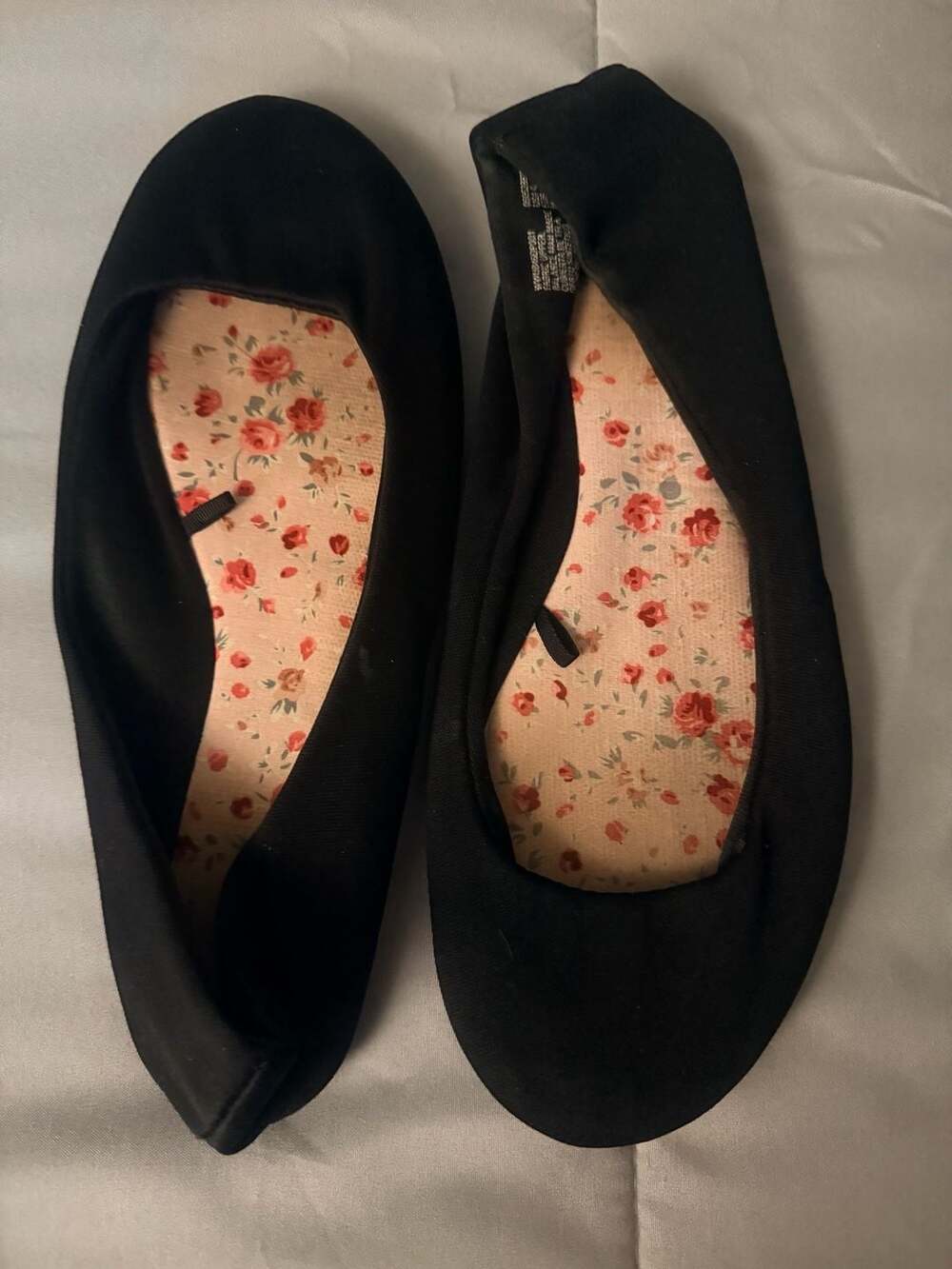 Lower East Side Ballet Flats Size 6 Black Fabric Slip On Floral